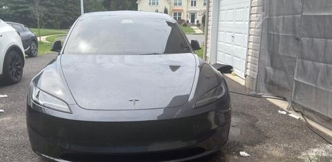 Tesla Model 3 2025
