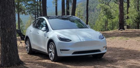Tesla Model Y 2022