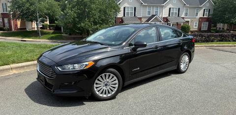 Ford Fusion Hybrid 2014