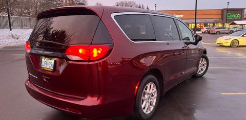 Chrysler Grand Caravan 2022