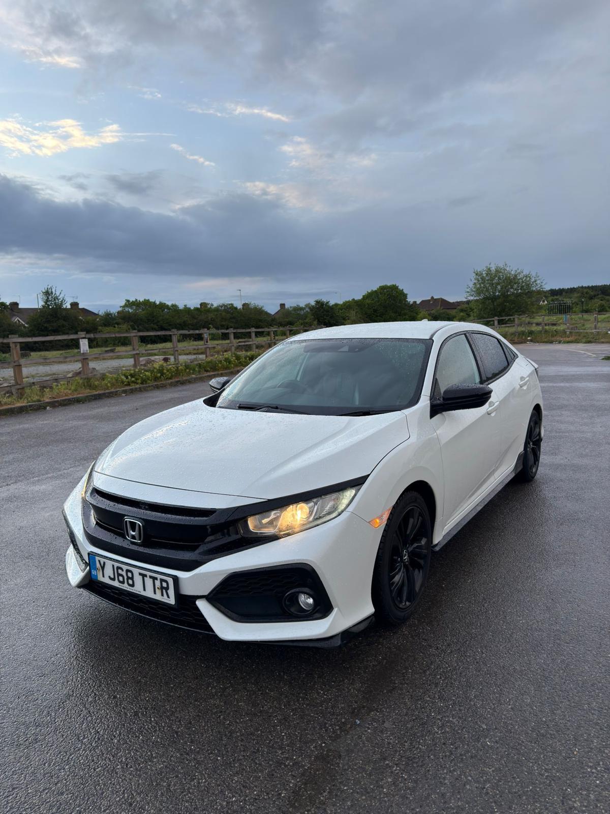 Honda Civic 2019 in Ilford