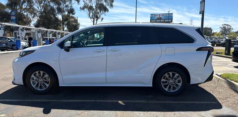 Toyota Sienna 2026