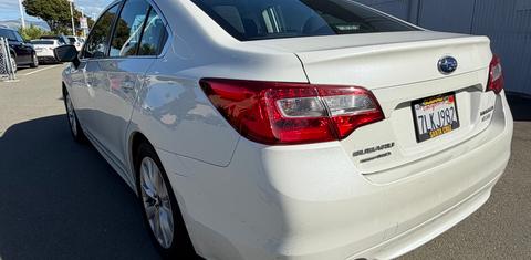 Subaru Legacy 2015