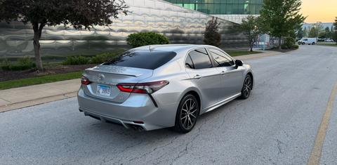 Toyota Camry 2021