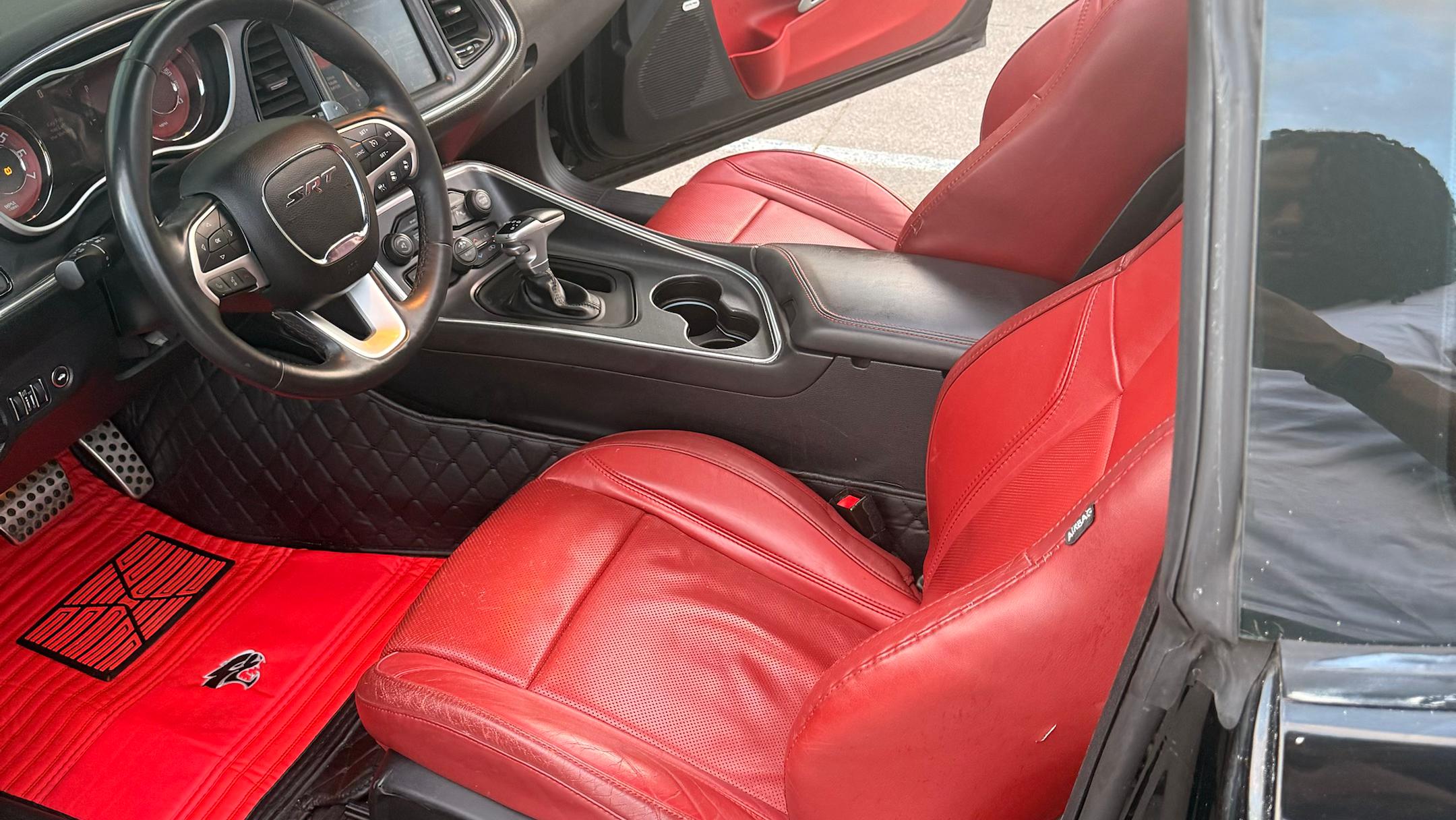 Dodge Challenger 2015 in Knoxville, TN
