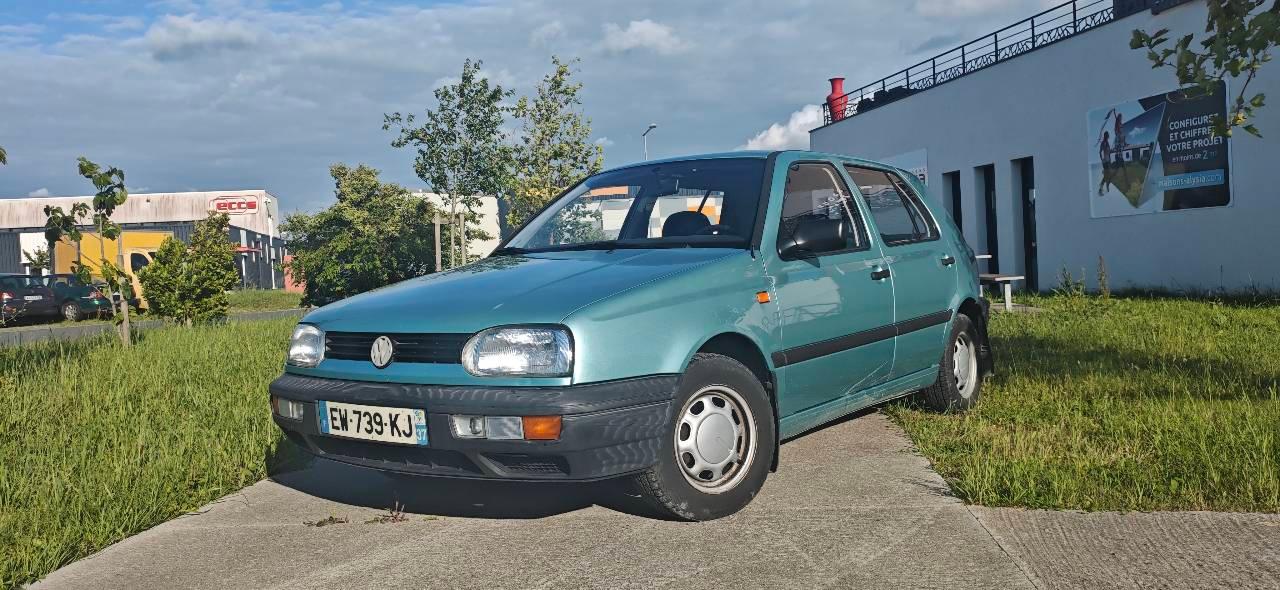VOLKSWAGEN GOLF 1993 à La Rochelle