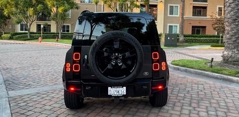 Land Rover Defender 2023