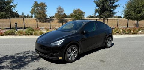 Tesla Model Y 2021