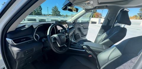 Toyota Highlander Hybrid 2025