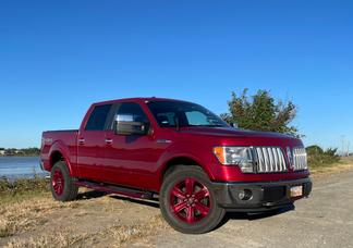 Ford F-150 car