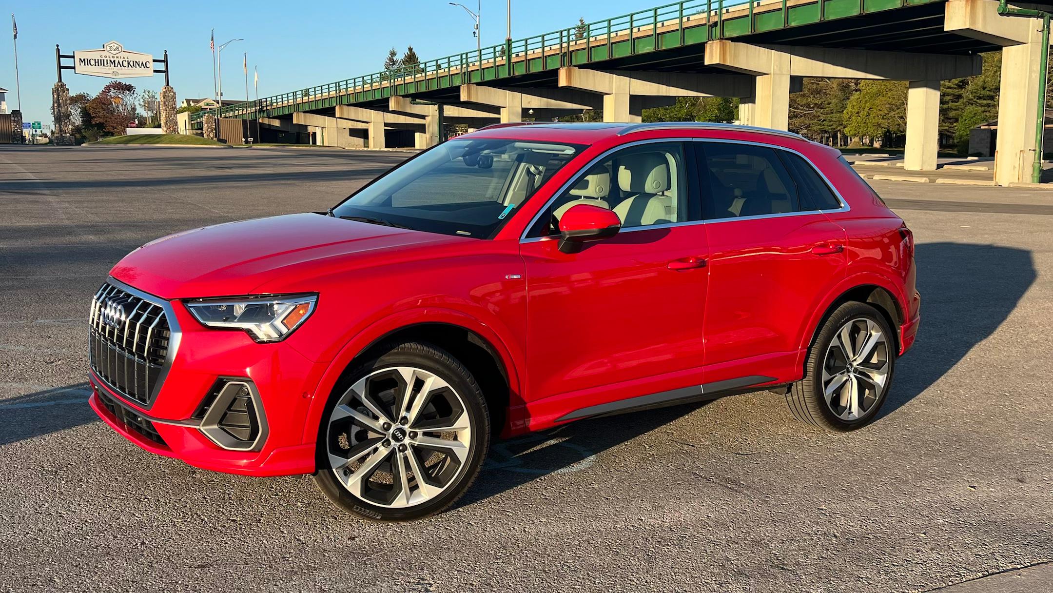 Audi Q3 2020 in Pellston, MI