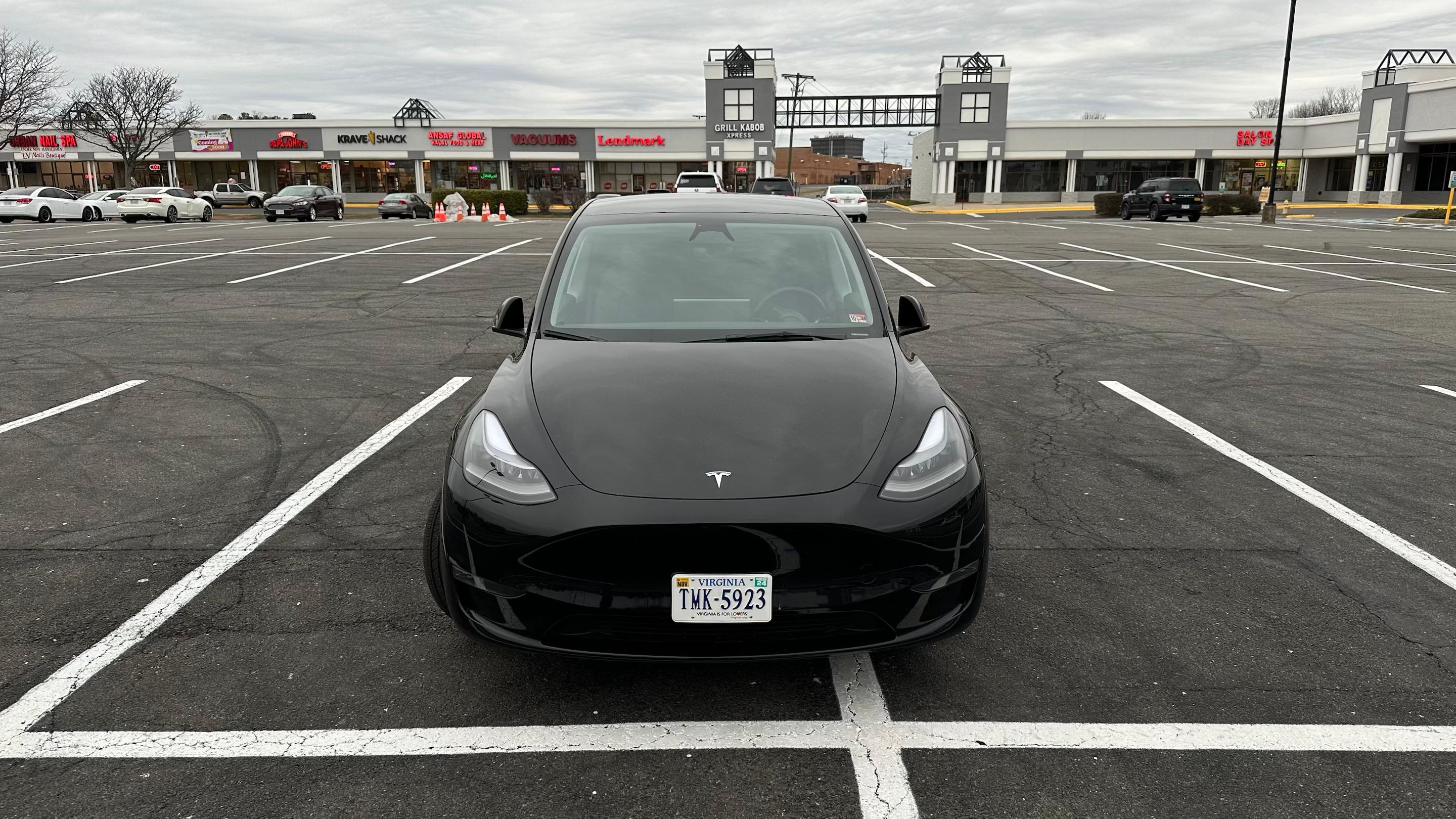 Tesla Model Y 2023 in Fairfax, VA