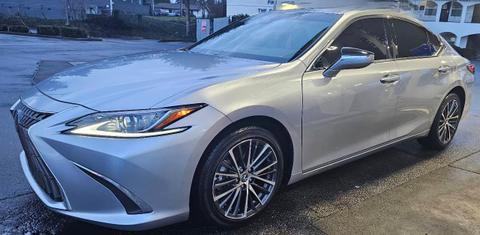 Lexus ES 2022
