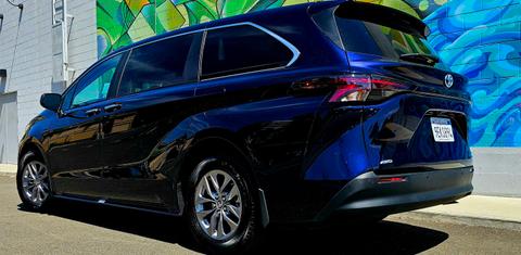 Toyota Sienna 2023