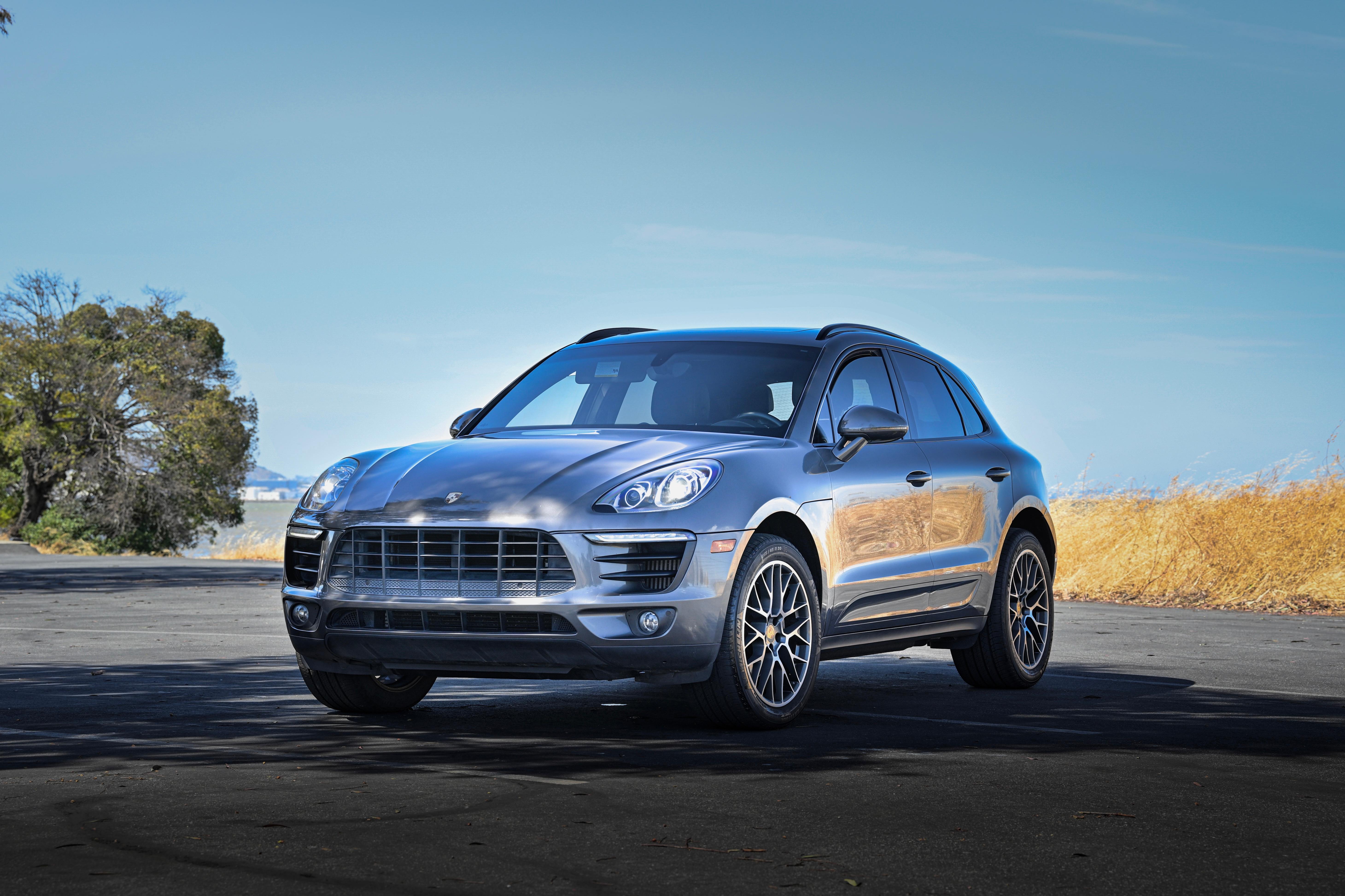 Porsche Macan 2016 in Millbrae, CA