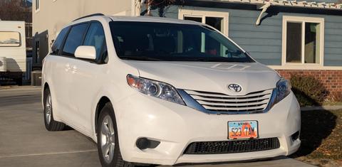 Toyota Sienna 2016