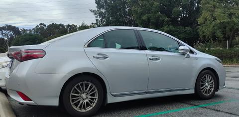 Toyota Sai 2013