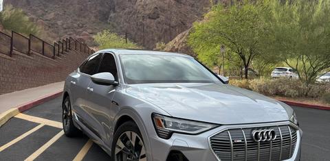Audi e-tron 2022