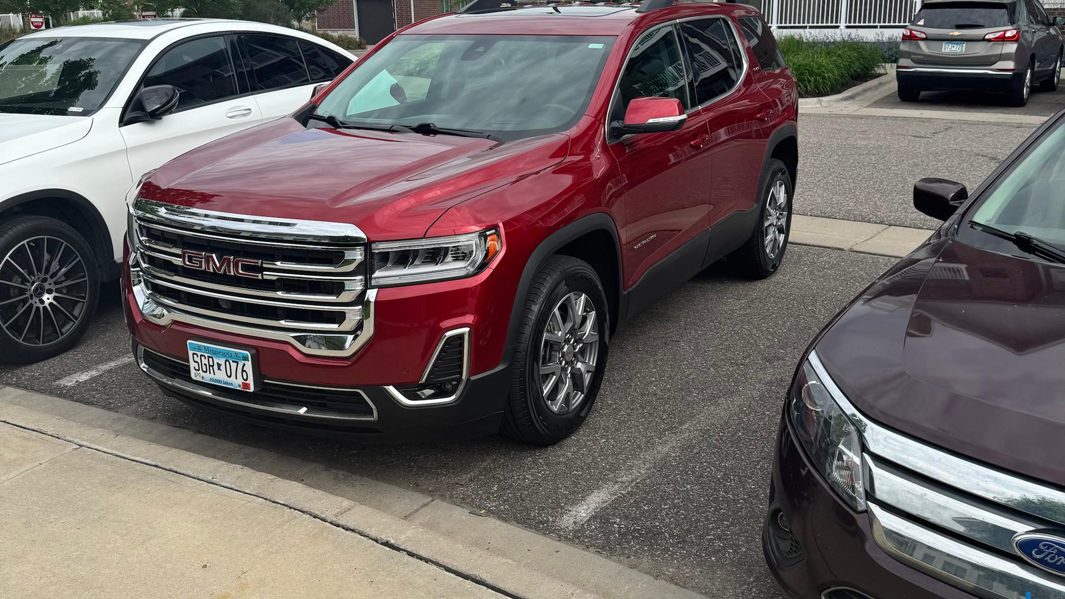 GMC Acadia 2021 in Minnetonka, MN