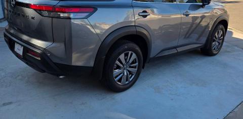 Nissan Pathfinder 2025