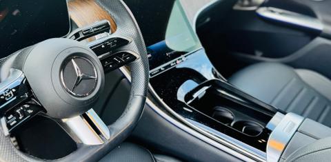 Mercedes-Benz GLC-Class 2025