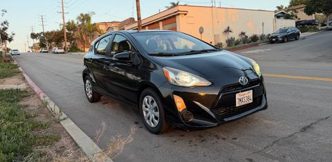 Toyota Prius c 2015