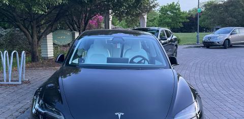 Tesla Model 3 2024