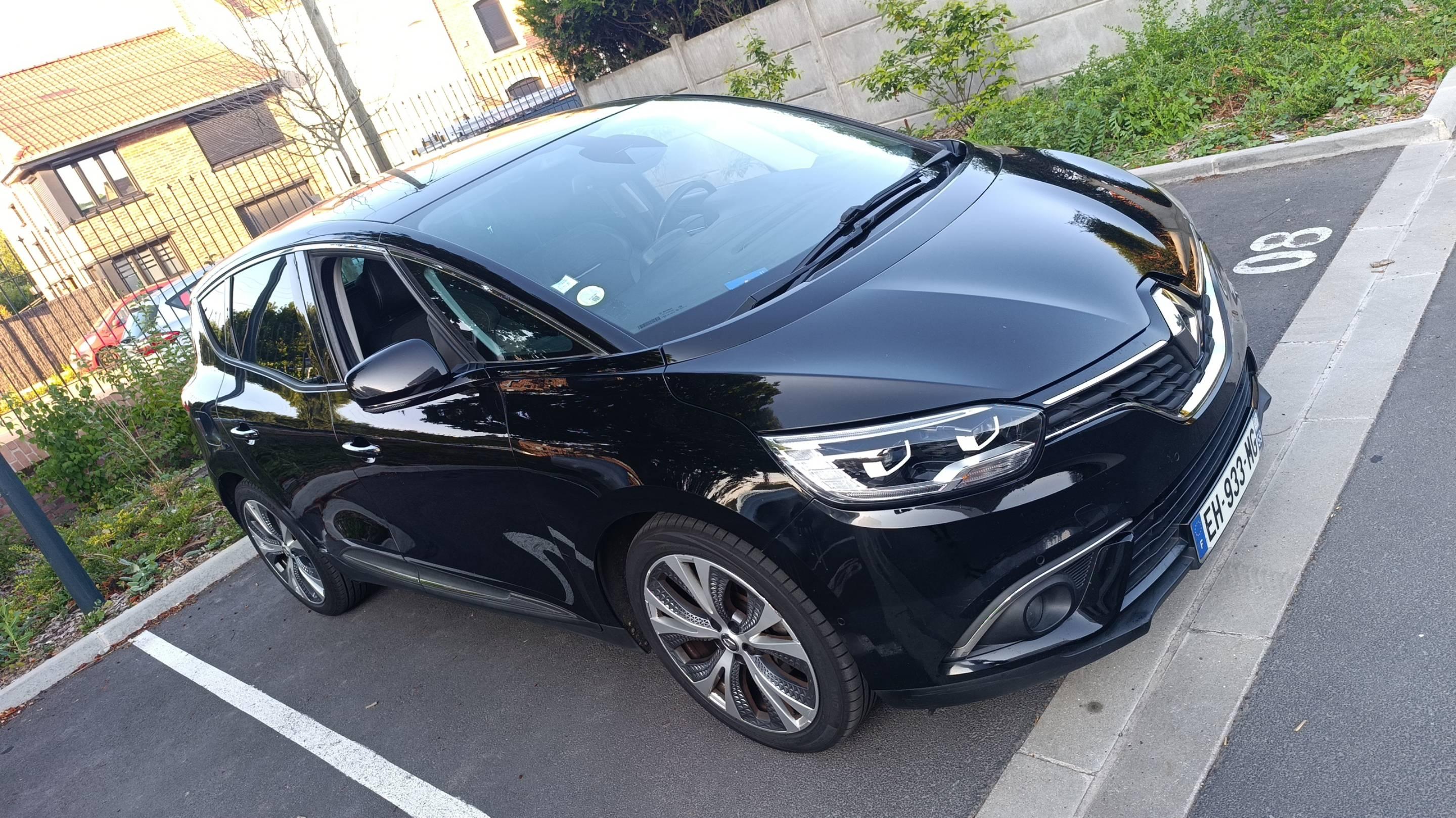 Renault SCENIC IV 2016 in Villeneuve-d'Ascq