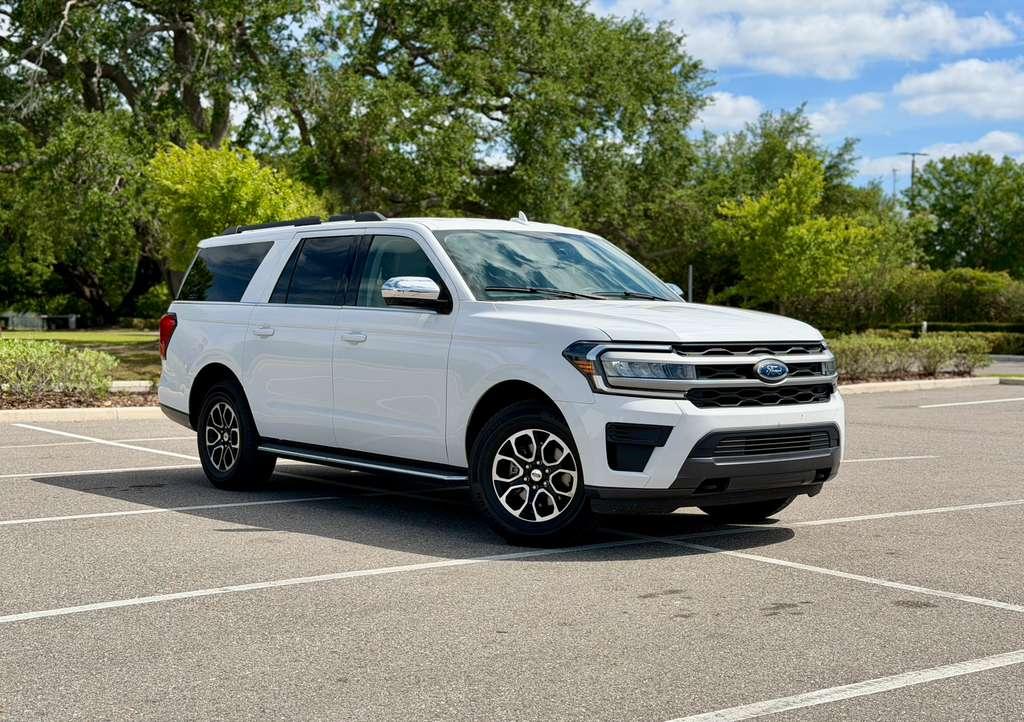 Ford Expedition Max 2023 in Winter Garden, FL