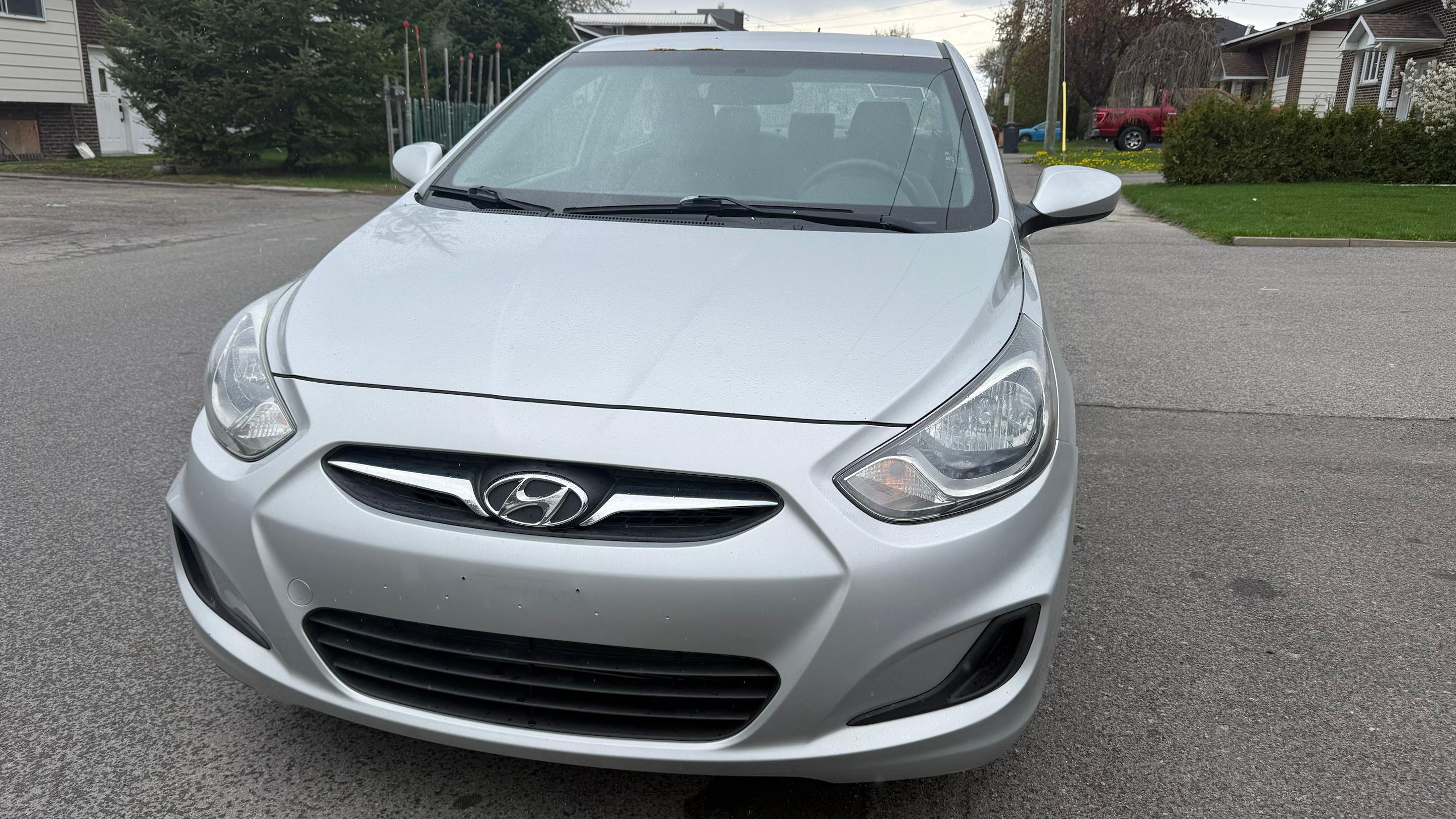 Hyundai Accent 2014 à 