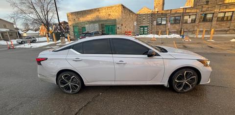 Nissan Altima 2024
