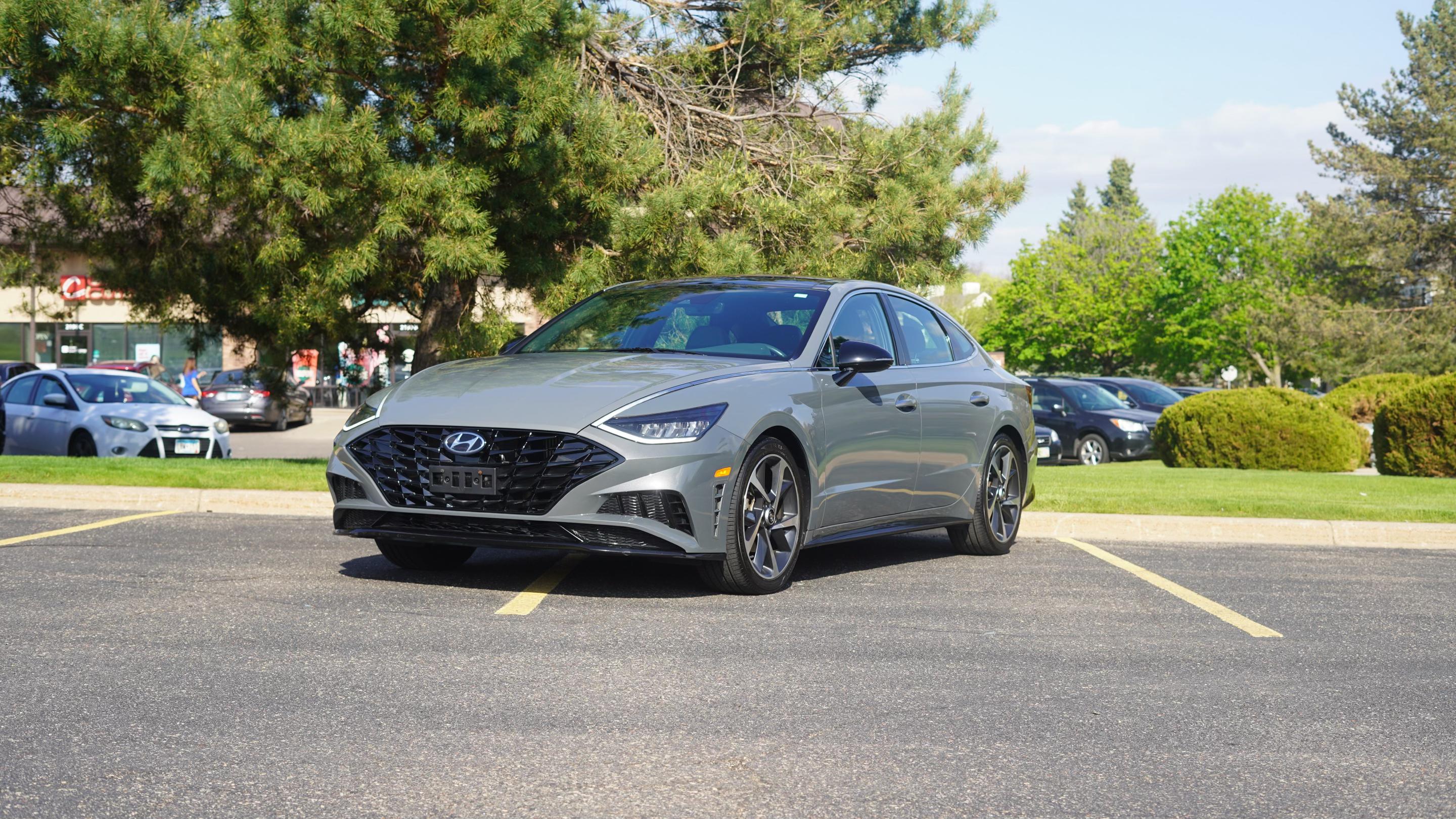 Hyundai Sonata 2023 in Woodbury, MN