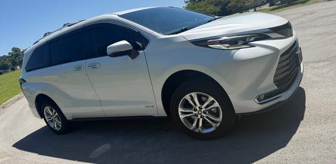 Toyota Sienna 2021