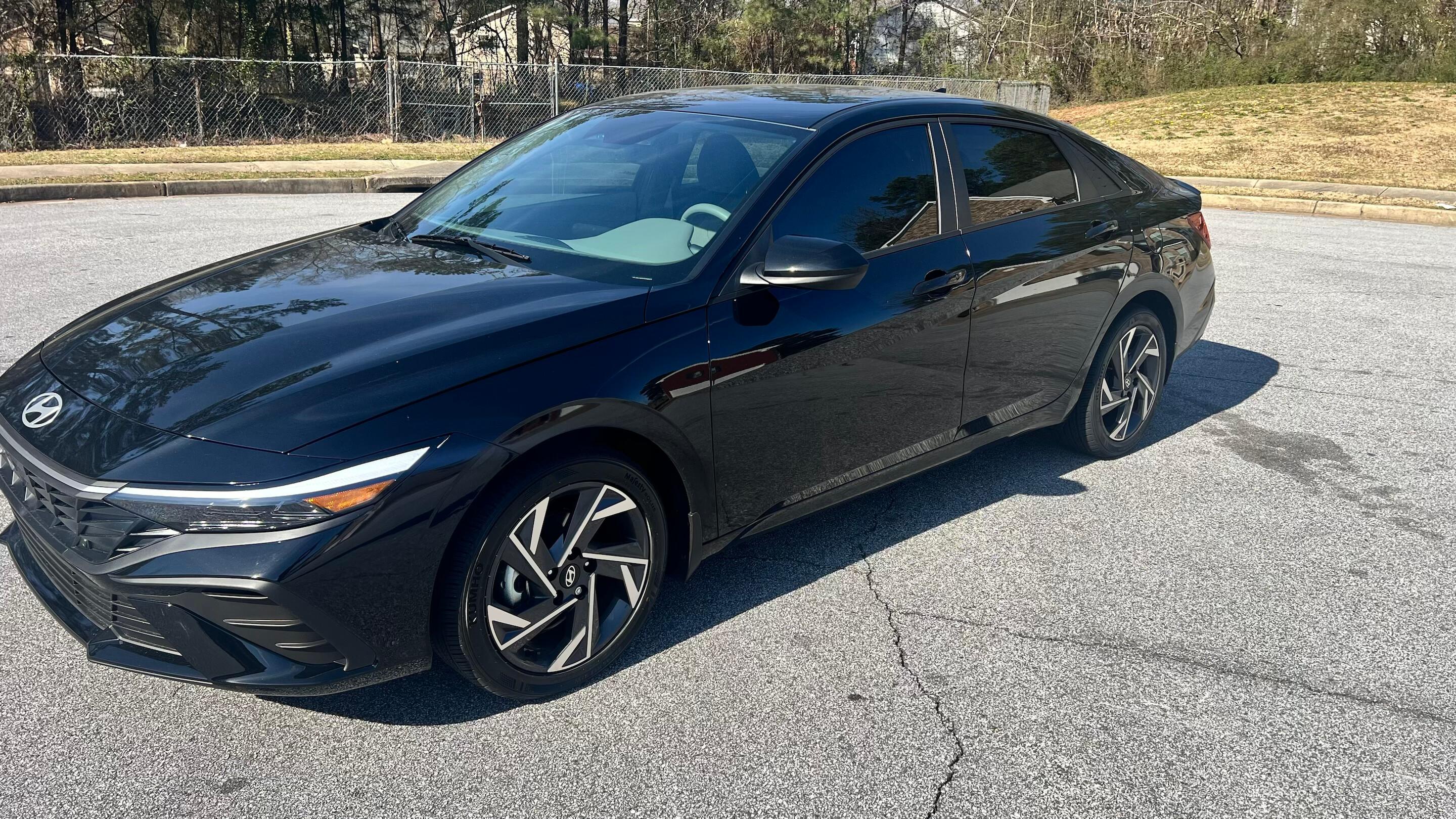 Hyundai Elantra 2025 in 