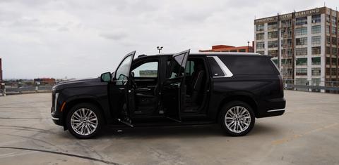 Cadillac Escalade ESV 2025