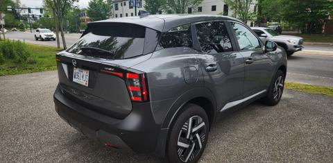 Nissan Kicks 2025