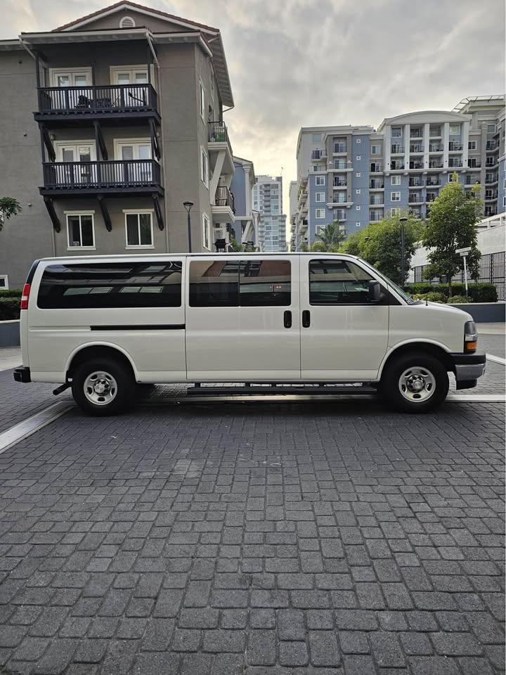Chevrolet Express 2019 in Miami, FL