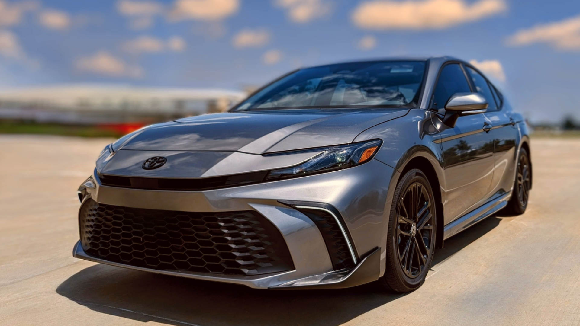 Toyota Camry Hybrid 2025 in Houston, TX