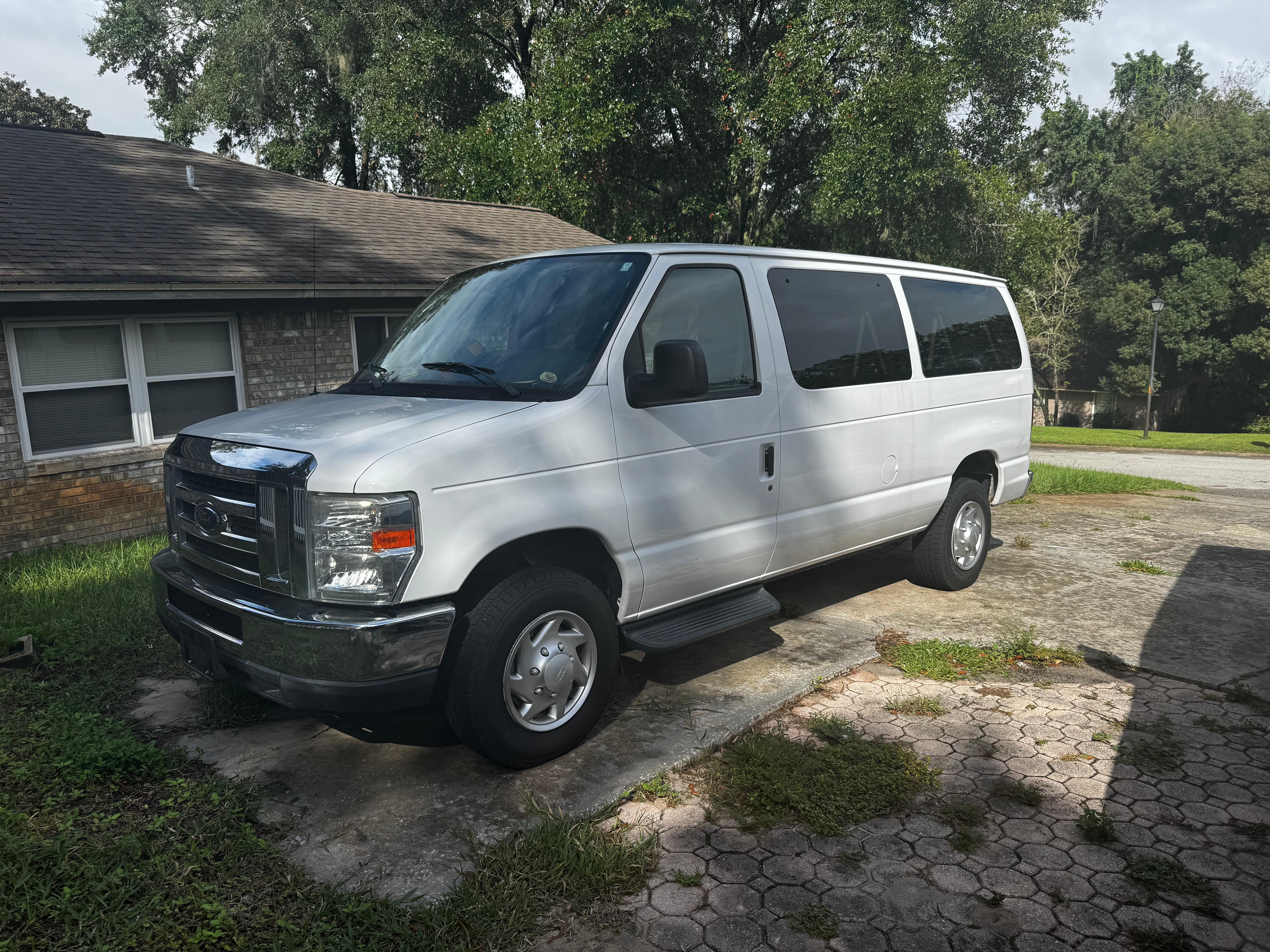 Ford Econoline 2013 in Jacksonville, FL