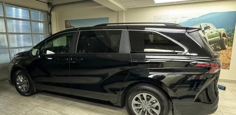 Toyota Sienna 2025