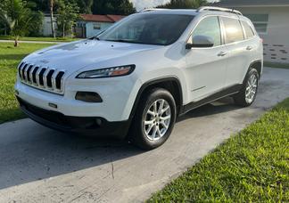 Jeep Cherokee car