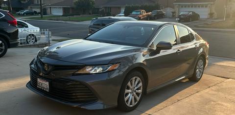 Toyota Camry 2019