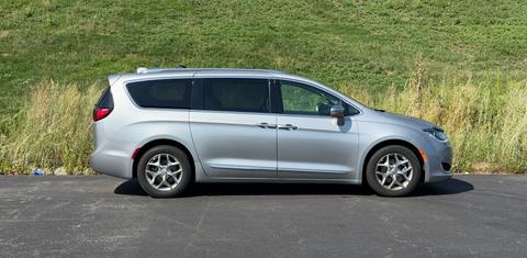 Chrysler Pacifica 2018