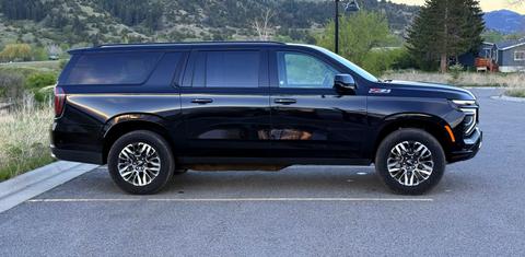 Chevrolet Suburban 2025