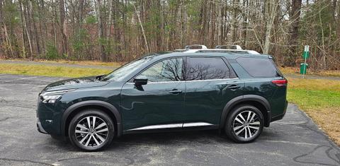 Nissan Pathfinder 2025