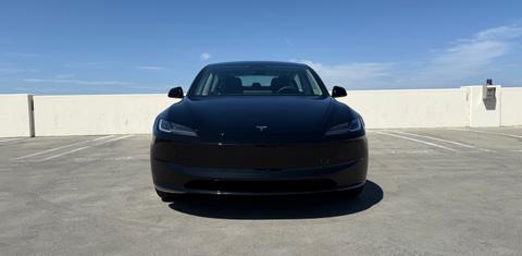 Tesla Model 3 2025