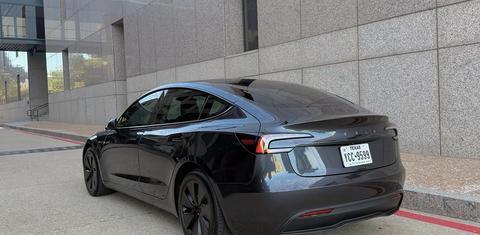 Tesla Model 3 2025