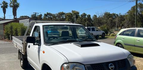 Nissan NAVARA 2013