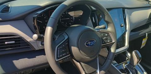 Subaru Outback 2025