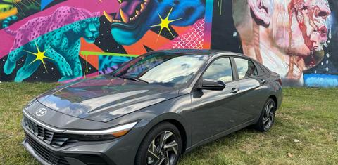 Hyundai Elantra 2025